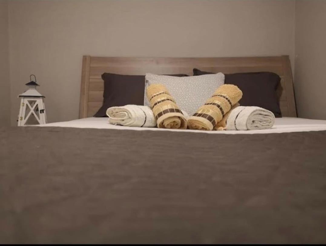 אורמוס פנגיאס Jasmine Apartment מראה חיצוני תמונה
